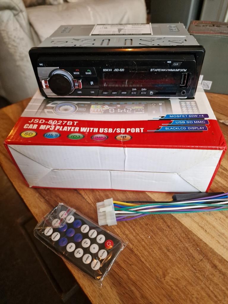 Autoradio JSD-8027BT met USB/SD poort, Ophalen of Verzenden