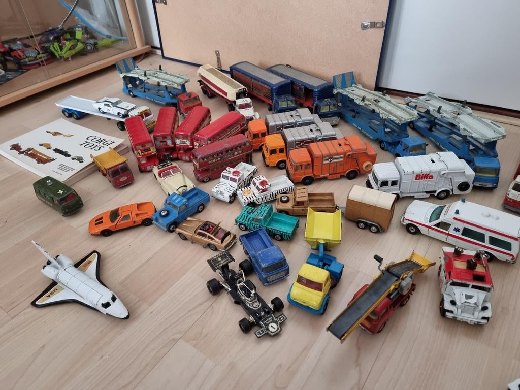 Partijtje corgi's, Ophalen, Gebruikt, Auto, Corgi