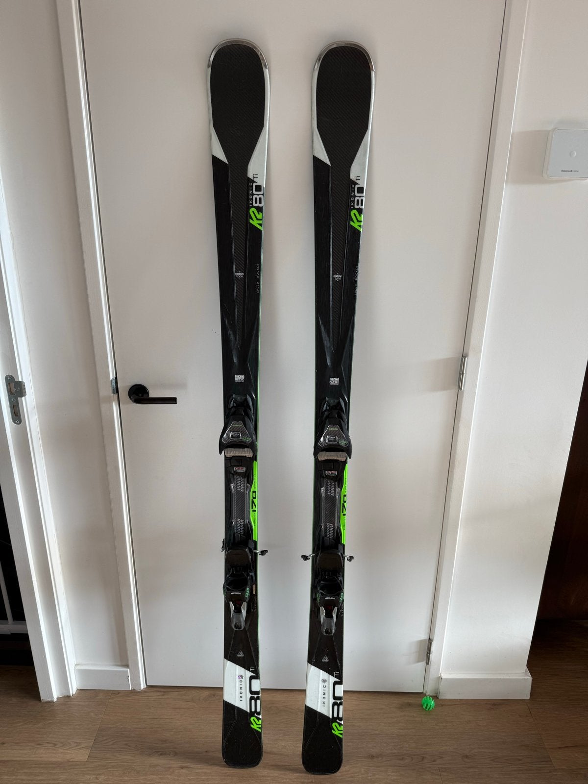 K2 Ikonic 80 Ti Ski's met Marker bindingen en stokken, 160 tot 180 cm, Gebruikt, Skiën, Ski's