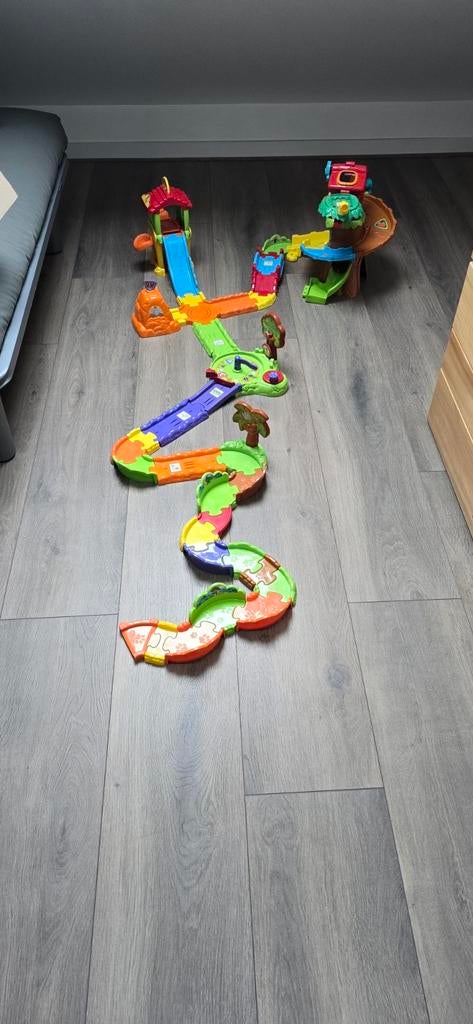 VTech Toet Toet baan incl auto's en grote opbergkist, Ophalen, Gebruikt, 6 maanden tot 2 jaar