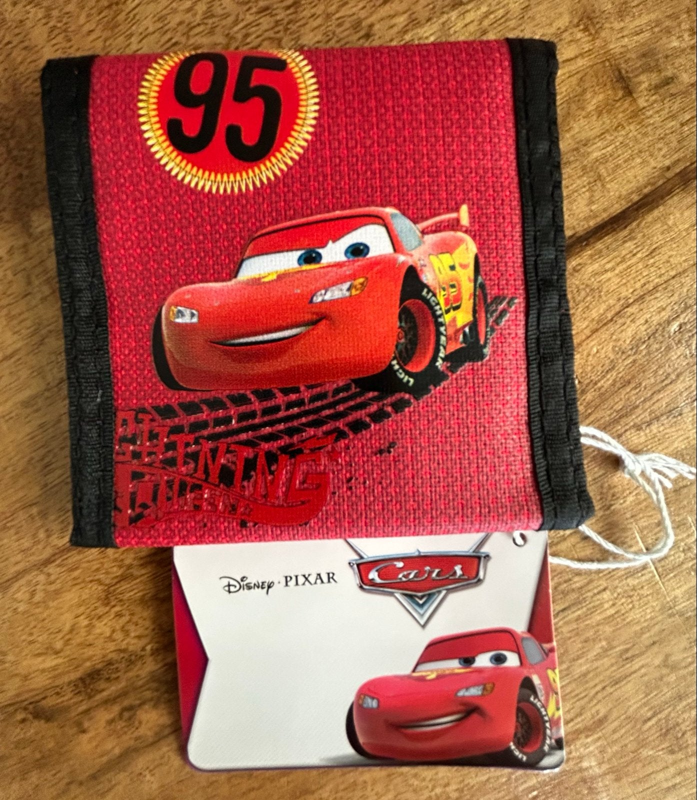 Disney Pixar Cars Lightning McQueen Portemonnee. Nieuw!, Ophalen of Verzenden, Nieuw, Rood, Overige merken