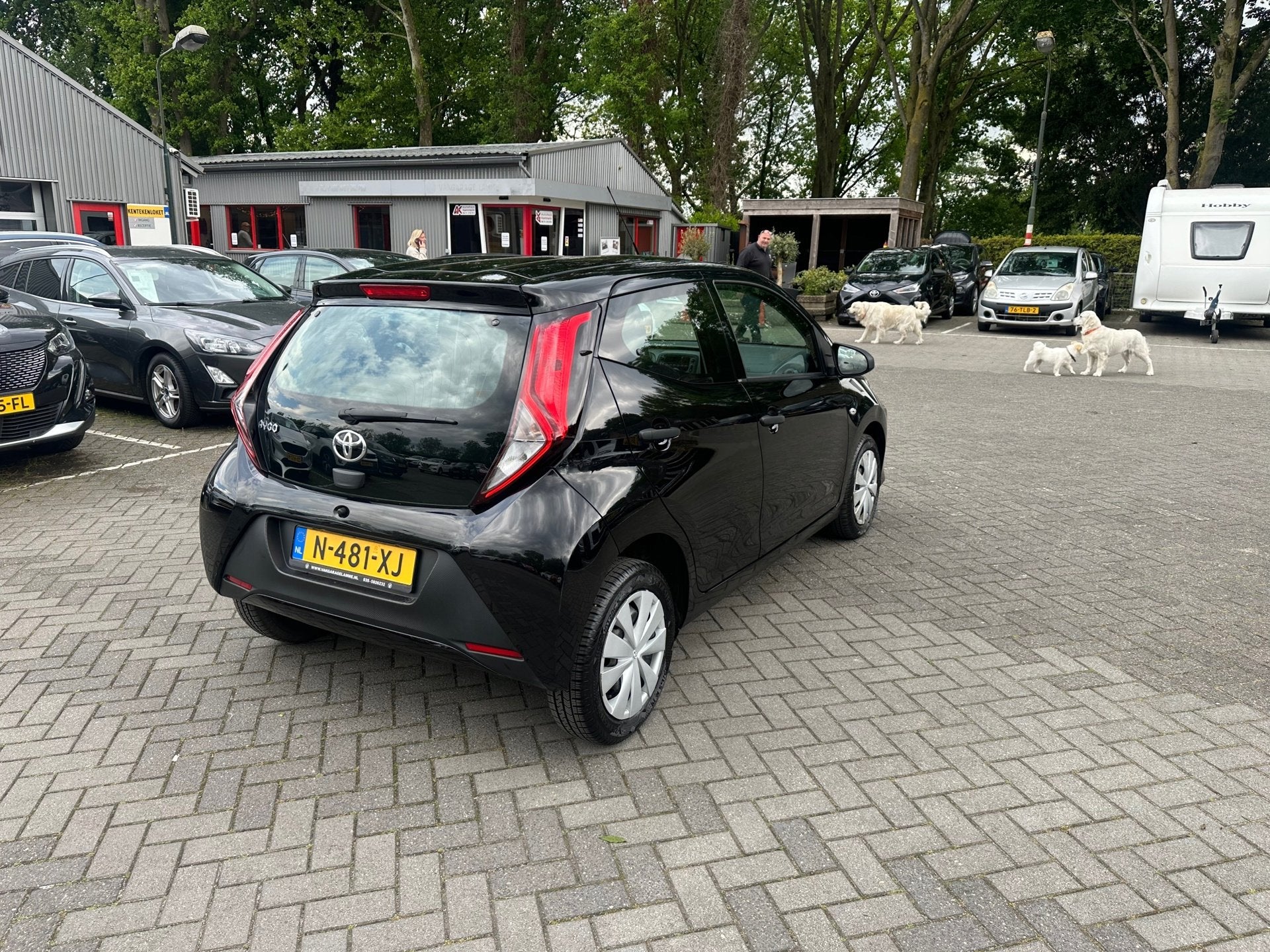 Toyota Aygo 1.0 VVT-i x-fun , 5 deurs , airco , 125.000 km, Voorwielaandrijving, Gebruikt, Euro 6, 4 stoelen