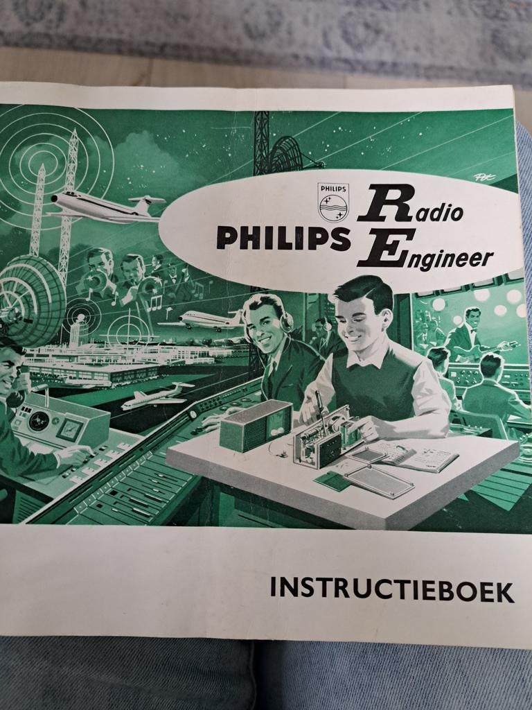 Philips Radio Engineer Instructieboek - Vintage Elektronica, Boeken, Techniek, Ophalen of Verzenden, Gelezen, Elektrotechniek