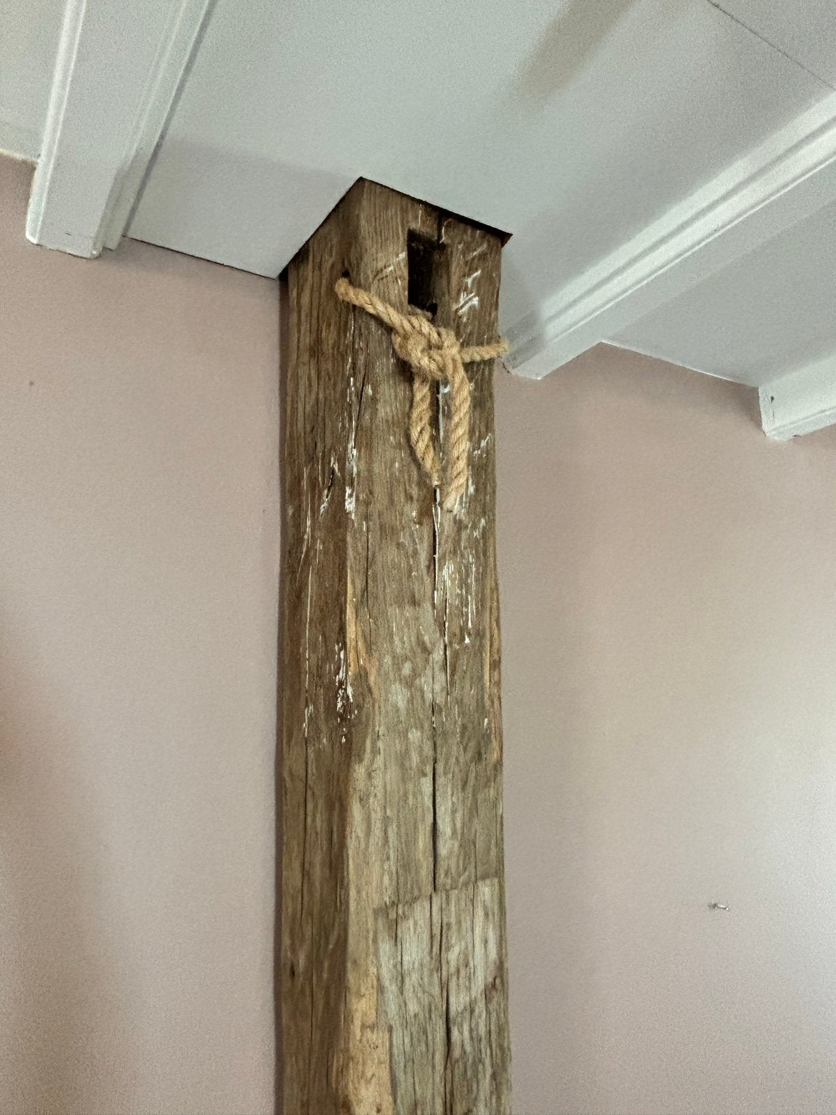 Decoratieve Houten Balk / Paal - Rustieke Stijl, Huis en Inrichting, Woonaccessoires | Overige, Gebruikt, Hout, Bruin, Landelijk