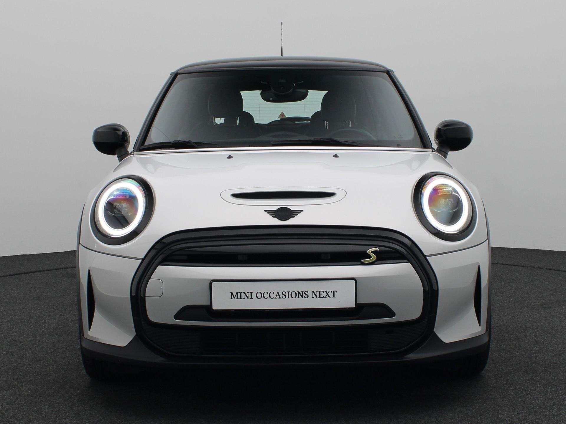 MINI Electric Camden + Classic + Premium + 16'', Auto's, Stof, 4 stoelen, Origineel Nederlands, 184 pk