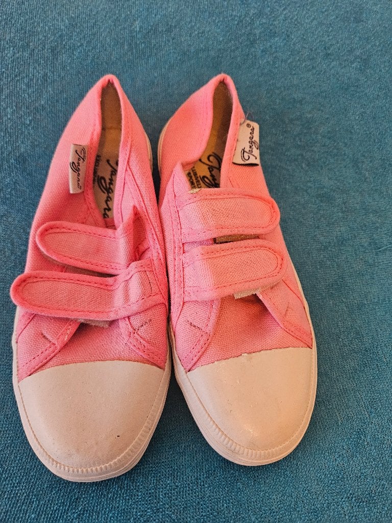 Gymschoenen maat 30, Ophalen, Meisje, Sportschoenen, Zo goed als nieuw