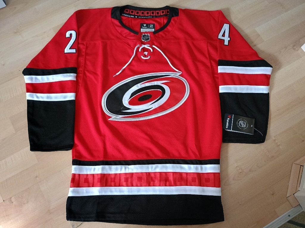 Carolina Hurricanes Jersey Jarvis maat: L, Sport en Fitness, IJshockey, Verzenden, Nieuw, Kleding