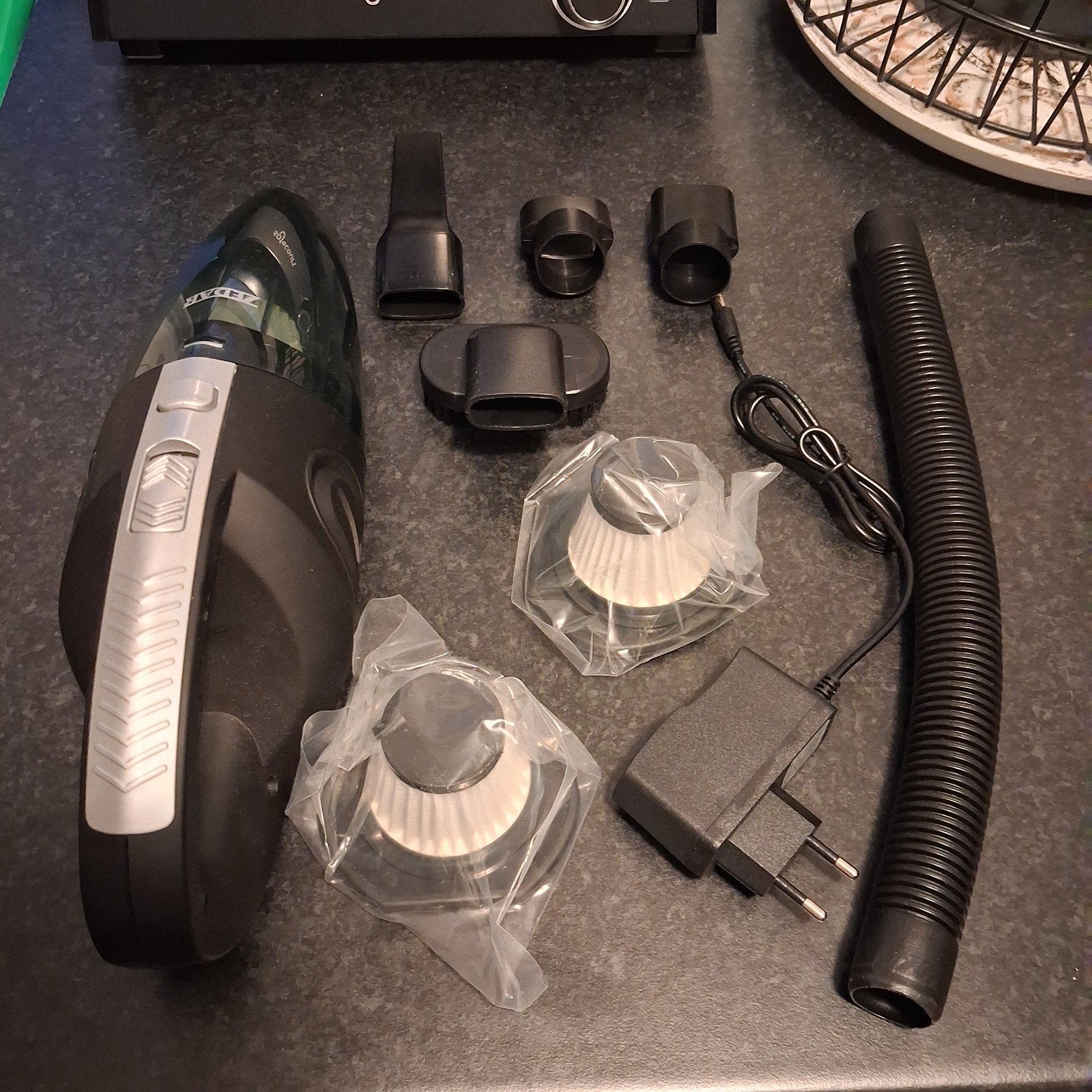 ZEDAR Kruimeldief met 3 nieuwe filters, Overige merken, Kruimeldief, Draadloos, Ophalen of Verzenden
