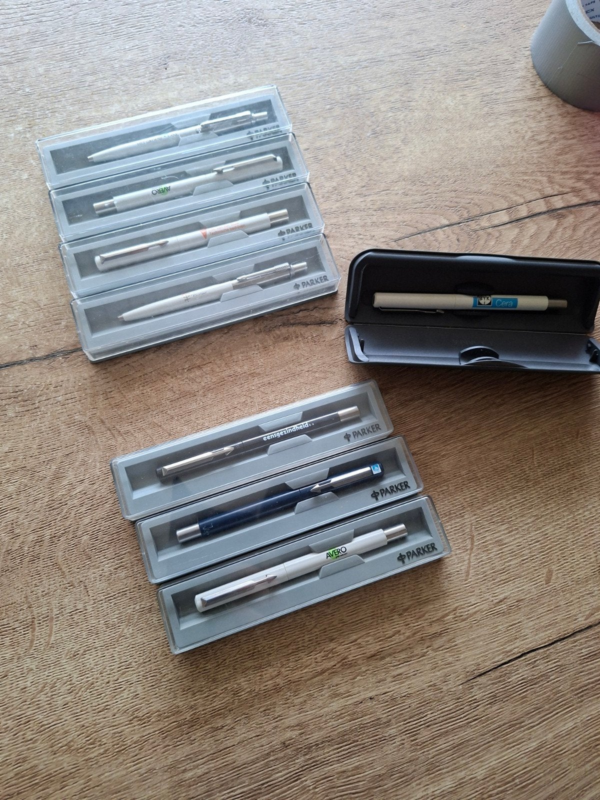 Vintage Parker pennen - diverse modellen voor verzamelaar, Verzamelen, Pennenverzamelingen, Gebruikt, Ophalen of Verzenden, Met reclame