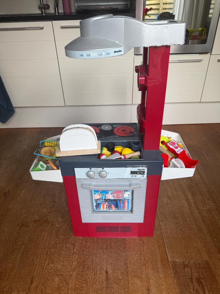 Keukentje met toebehoren, Ophalen, Gebruikt
