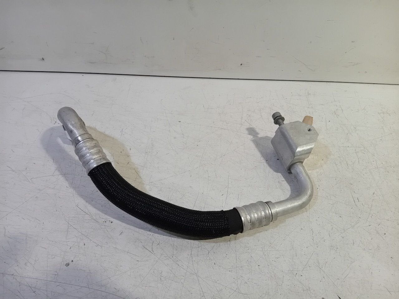 Airco leiding BMW iX, Onderdelen@venauto.nl, Van der Ven Autorecycling B.V., Gebruikt, Ettenseweg 76, 4706 PB Roosendaal, The Netherlands