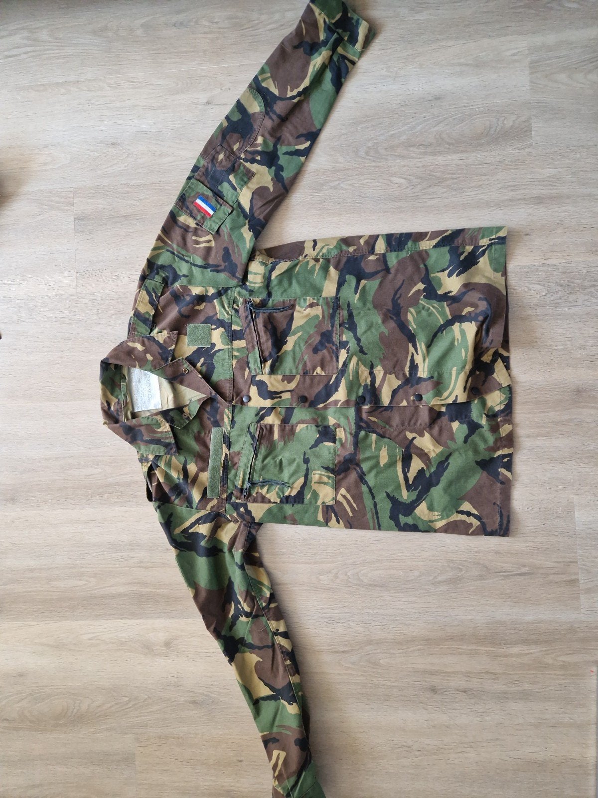 Landmacht basisjas woodland, Ophalen of Verzenden, Landmacht, Nederland, Kleding of Schoenen