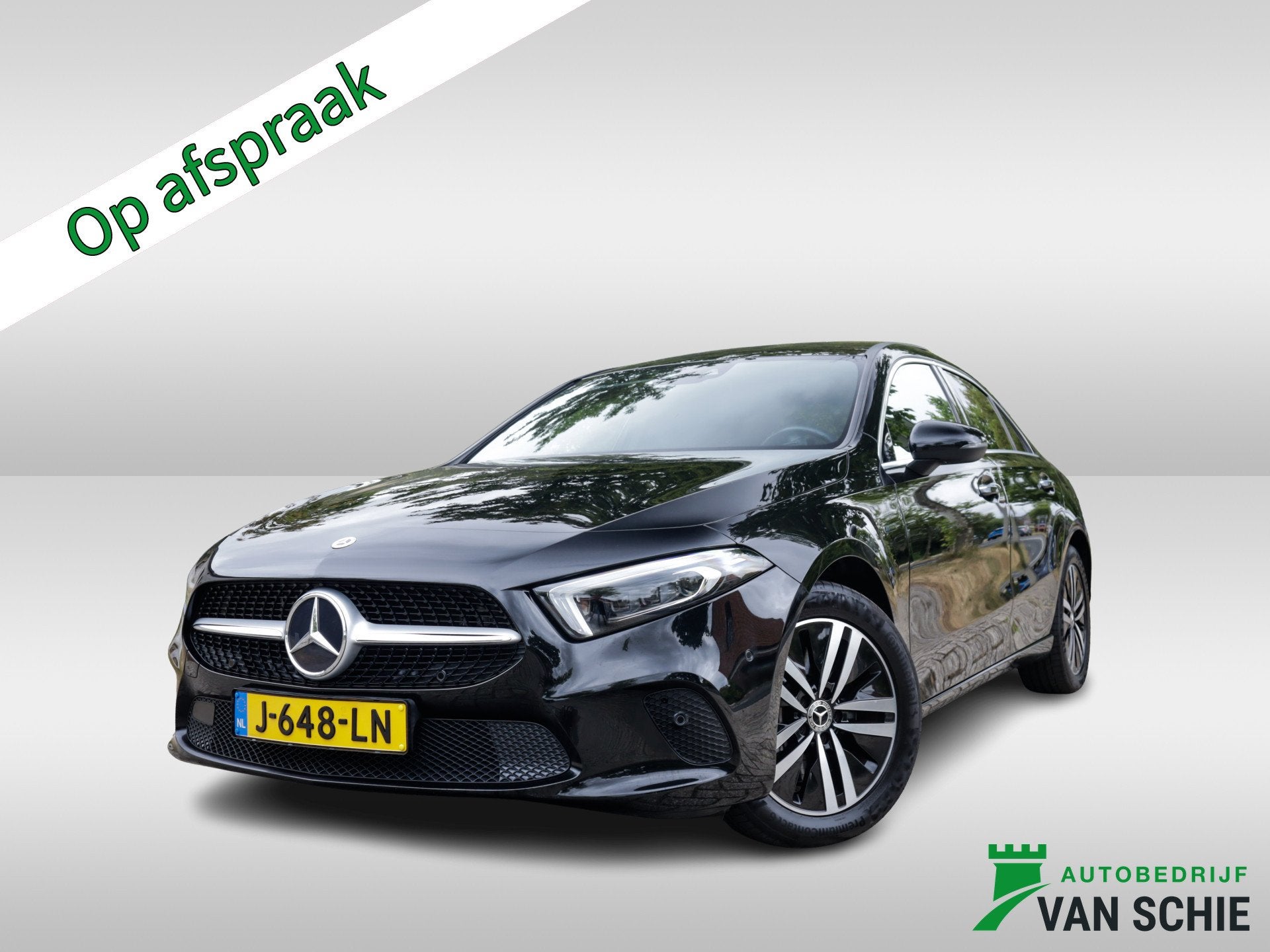Mercedes-Benz A-Klasse 250 e Business Solution Luxury Limite, Auto's, Gebruikt, 4 cilinders, 15 kWh, Zwart