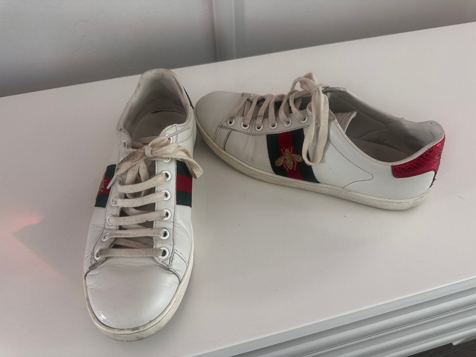 Gucci sneakers maat 37,5 - origineel met aankoopbon, Kleding | Dames, Schoenen, Ophalen of Verzenden, Gedragen, Wit, Sneakers of Gympen