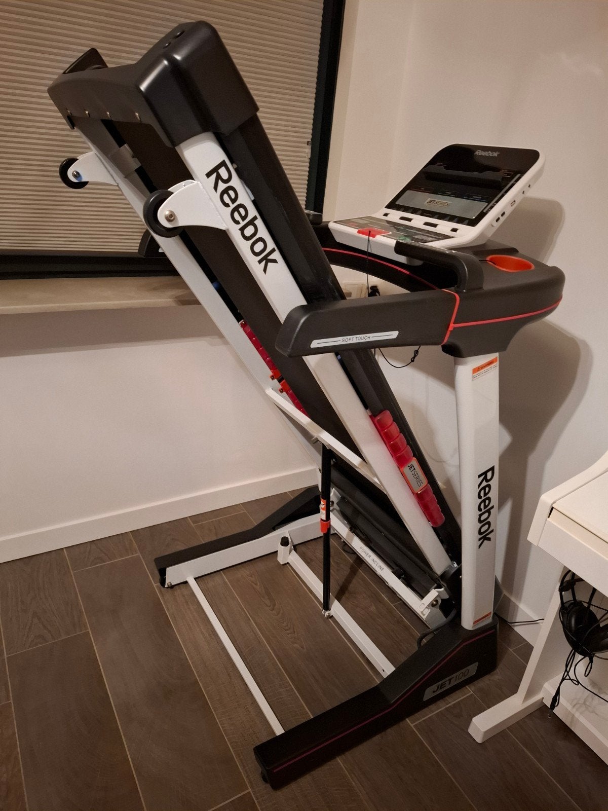Nette Reebok Jet 100 Loopband - Zo goed als nieuw, Ophalen, Zo goed als nieuw, Metaal, Loopband