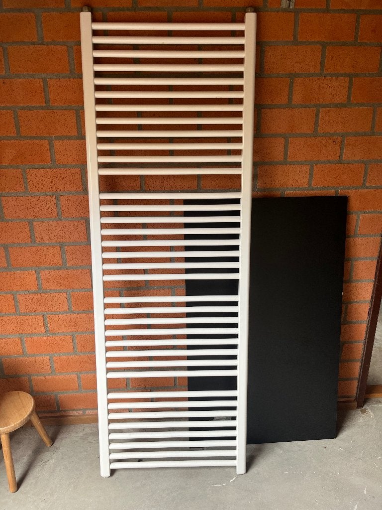 Design radiator, Ophalen, Overige typen, 50 tot 100 cm, Zo goed als nieuw