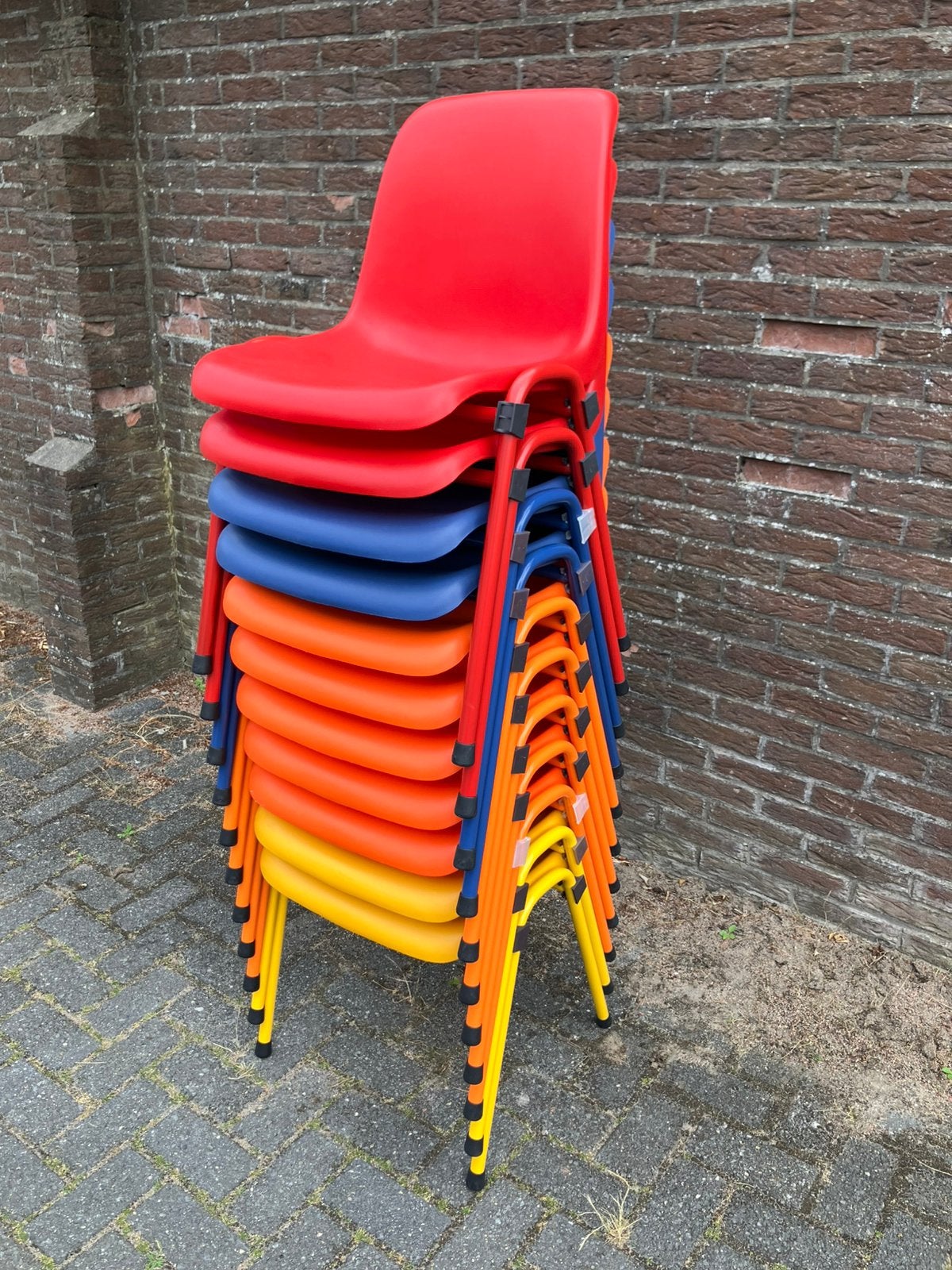 AA-kwaliteit stapelstoelen nieuw stapelbare kantinestoelen, Huis en Inrichting, Stoelen, Ophalen, Nieuw, Metaal, Vijf, Zes of meer stoelen