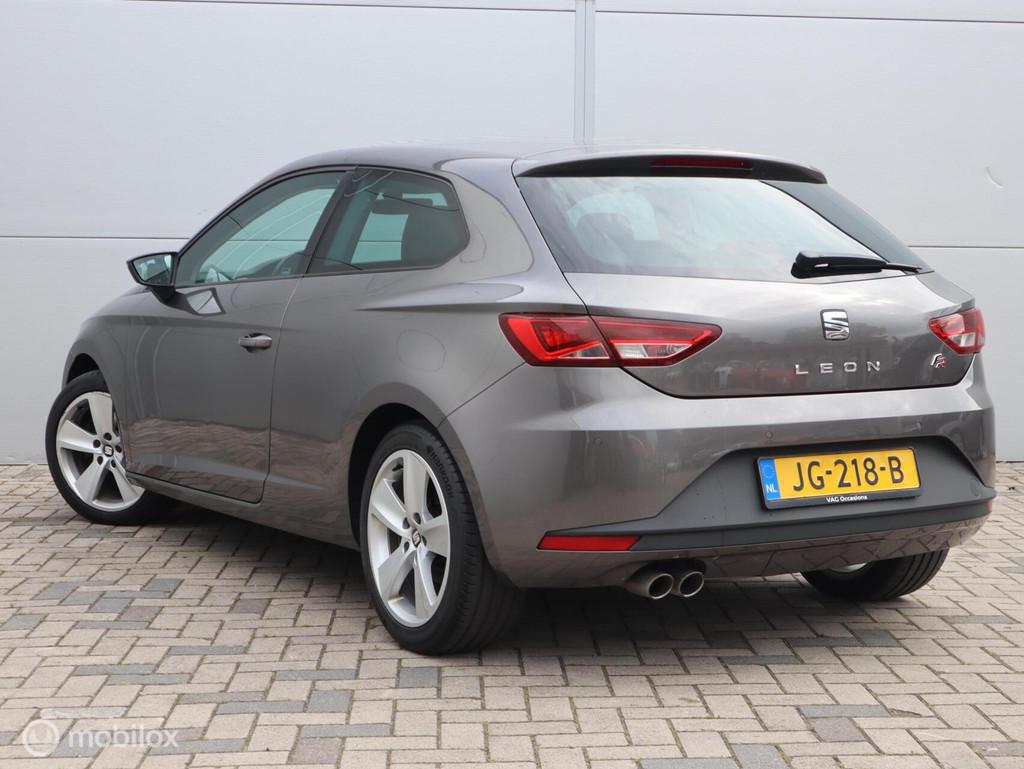 Seat Leon SC 1.4 FR CarPlay Automaat Clima Cruise, Parkeersensor, Gebruikt, 4 cilinders, 150 pk