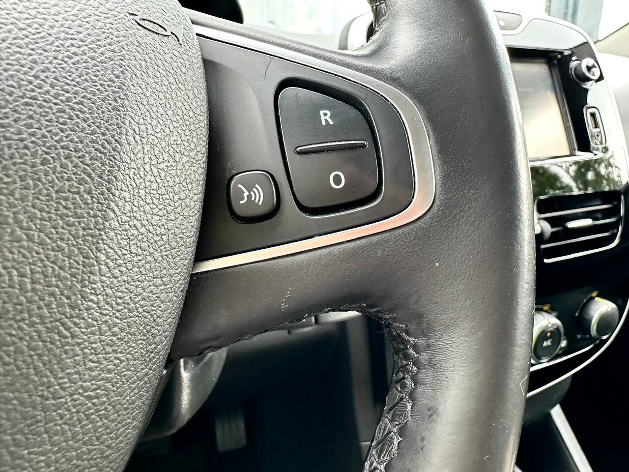 Foto 10 van RENAULT Clio TCe 90pk Dynamique | Nav. | Cruise C. | Voll De