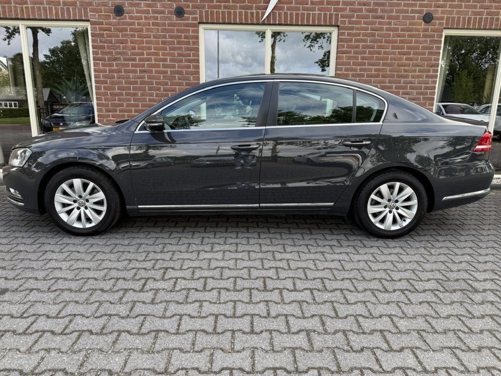Volkswagen Passat 1.8 TSI Comfortline 161 PK NAVI / CLIMA CR, Auto's, Euro 5, Stof, Zwart, 4 cilinders