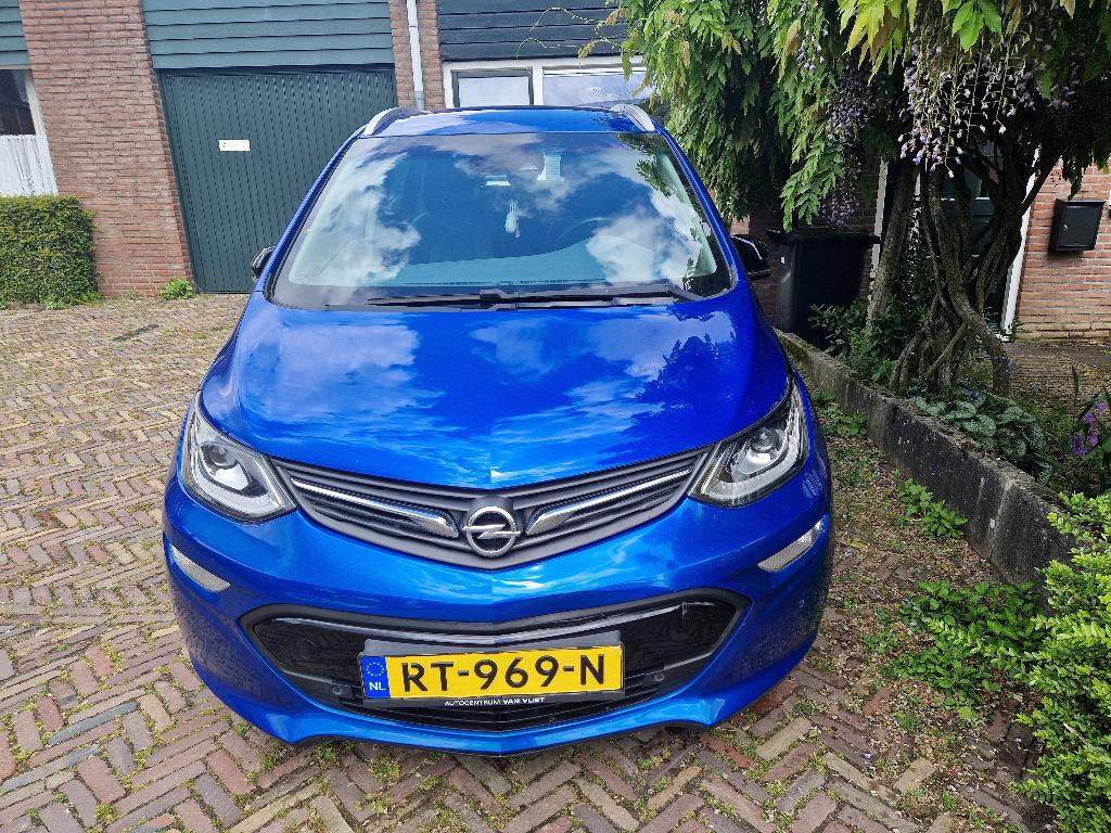 Opel Ampera-e 60-kWh 204pk, Blauw, Leder, Elektrisch, Grijs