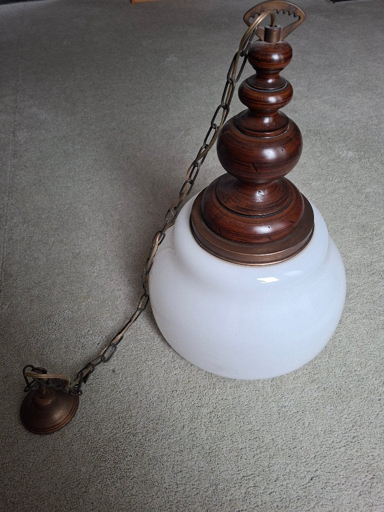 Hanglamp met melkglas en hout, Ophalen of Verzenden, Zo goed als nieuw, Glas, Klassiek