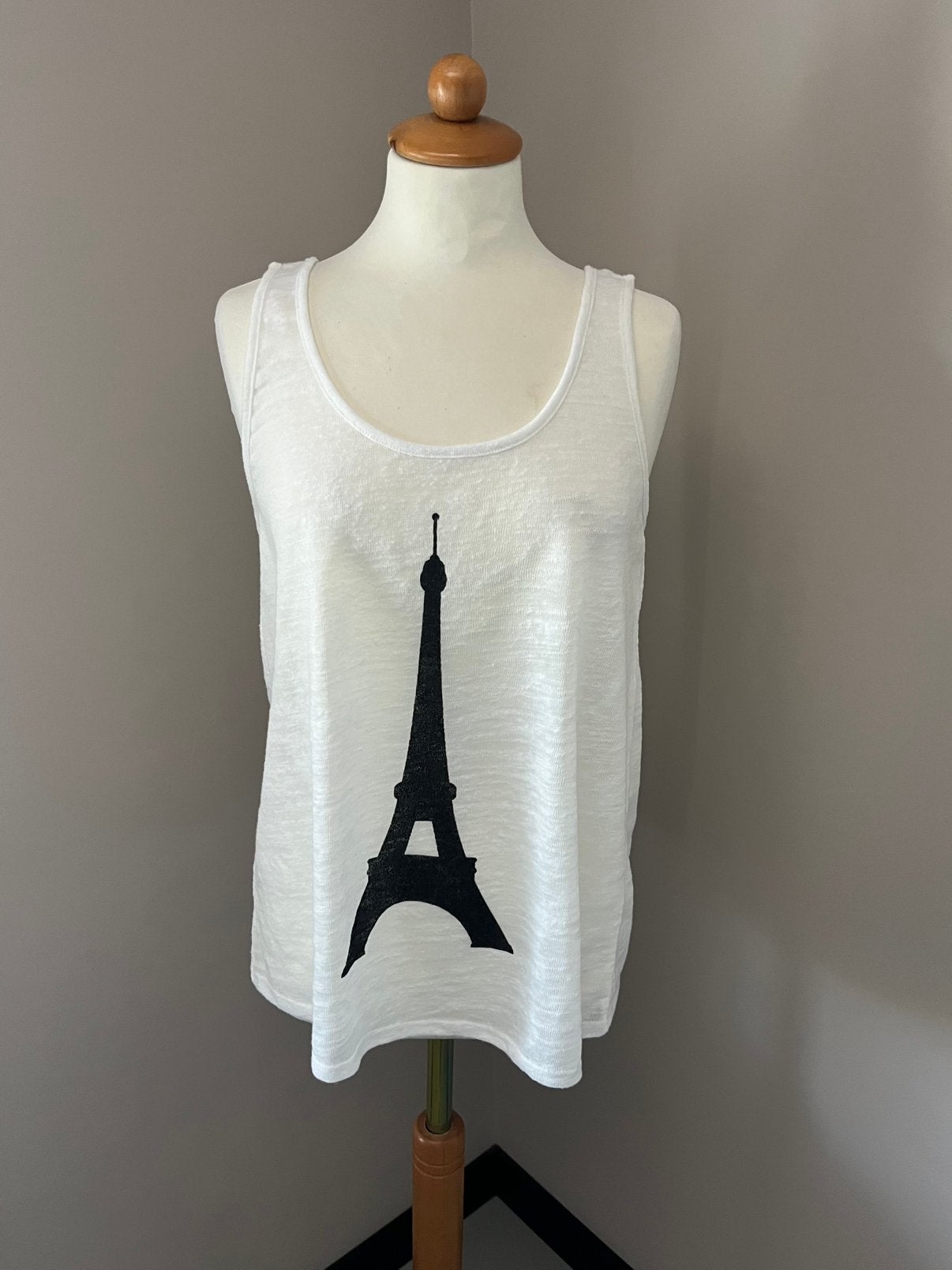 Gina Tricot luchtige witte top Eiffeltoren print M, Kleding | Dames, Maat 38/40 (M), Wit, Ophalen of Verzenden, Zo goed als nieuw
