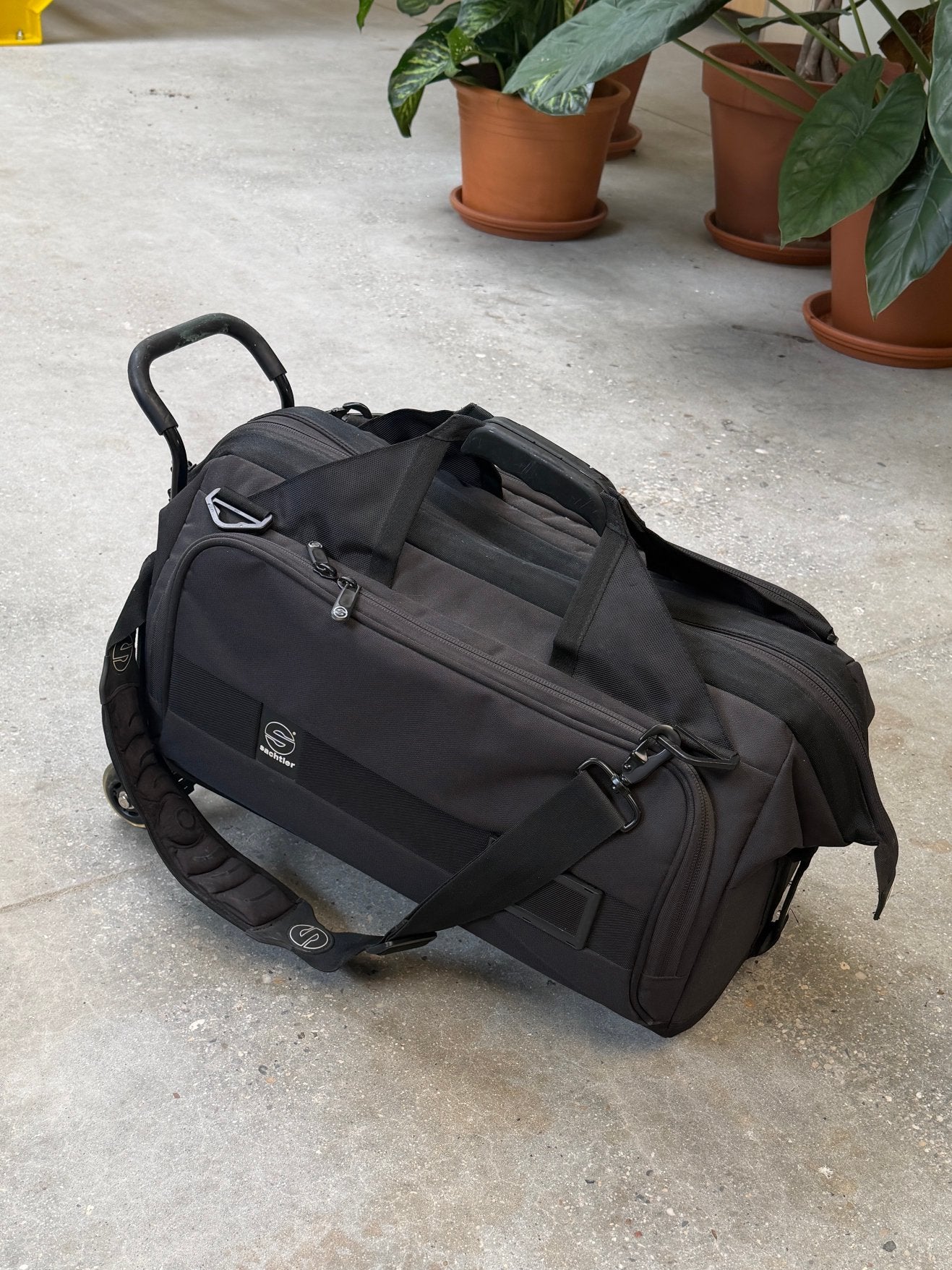 Sachtler Rolling U-Bag SC104 professionele cameratas trolley, Audio, Tv en Foto, Overige merken, Ophalen of Verzenden, Rolkoffer