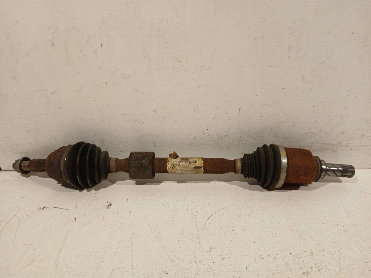 Aandrijfas links voor Renault Scénic, Onderdelen@venauto.nl, Van der Ven Autorecycling B.V., Gebruikt, Ettenseweg 76, 4706 PB Roosendaal, The Netherlands