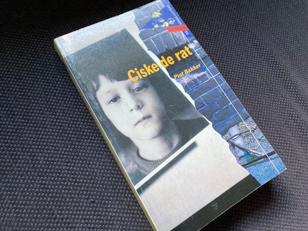 📚 Piet Bakker - Ciske de rat, Ophalen of Verzenden, Gelezen, Non-fictie