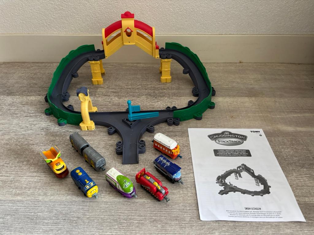 Chuggington Stack Track treinset - set 2, Kinderen en Baby's, Speelgoed | Racebanen, Zo goed als nieuw, Elektrisch, Overige merken