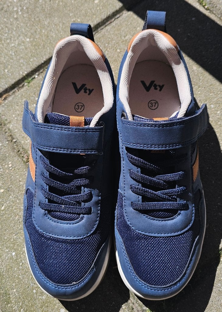 Jongens schoenen maat 37, Schoenen, Zo goed als nieuw, Jongen, Vty
