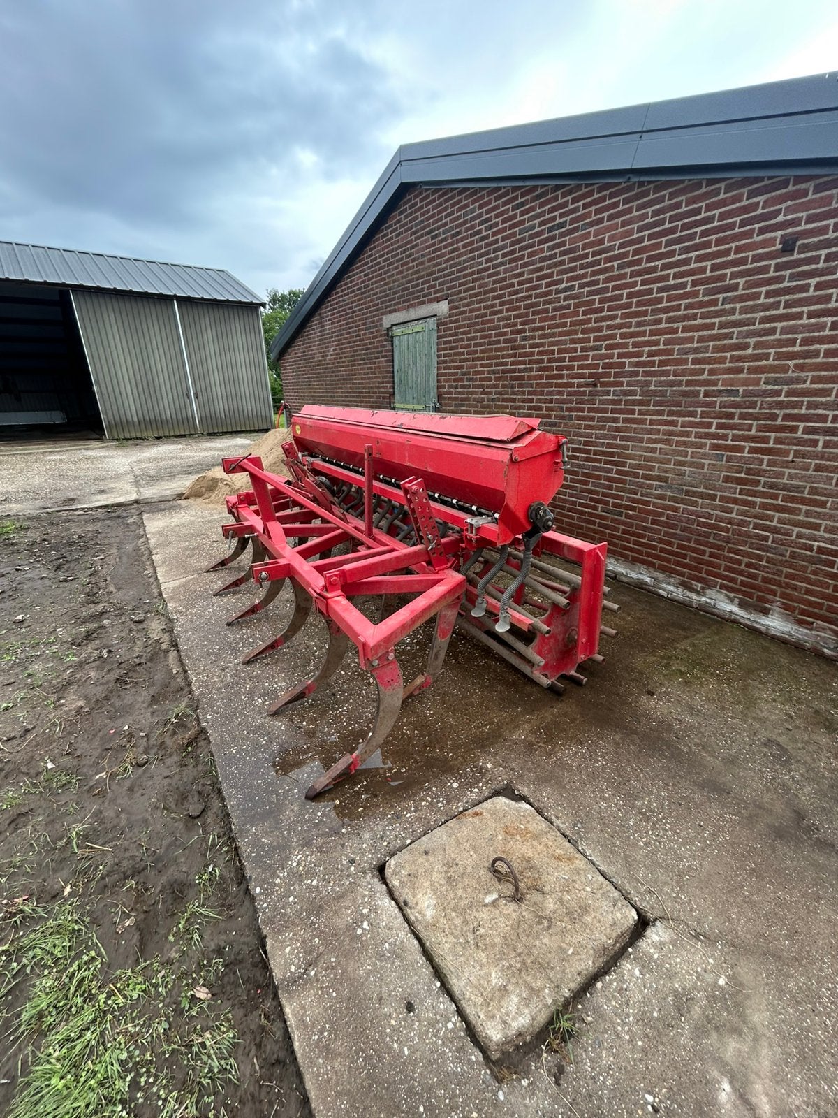 Vaste tand cultivator met zaaibak en rol, Ophalen, Grondbewerking