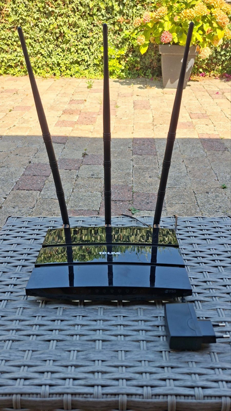 TP-Link N750 WiFi modem router met lange antennes, Ophalen of Verzenden, Gebruikt, Router met modem, TP-Link