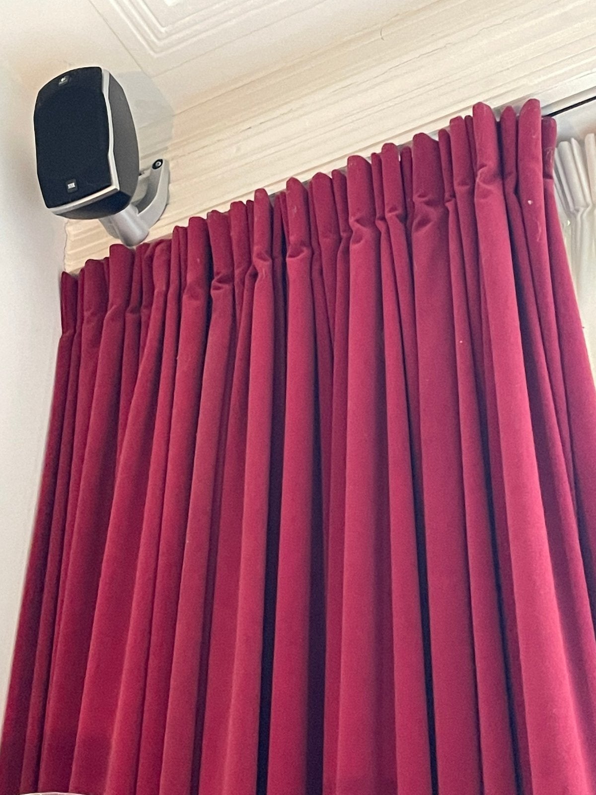 Gordijnen donkerrood velours  hoog 315 breed 400 Heel goed, Ophalen of Verzenden, Zo goed als nieuw