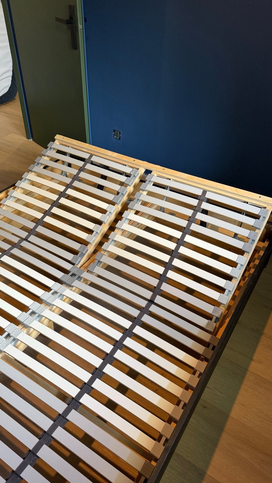 IKEA lattenbodem 140x200 met verstelbaar hoofdeinde, Huis en Inrichting, Ophalen, Gebruikt, Tweepersoons, 140 cm