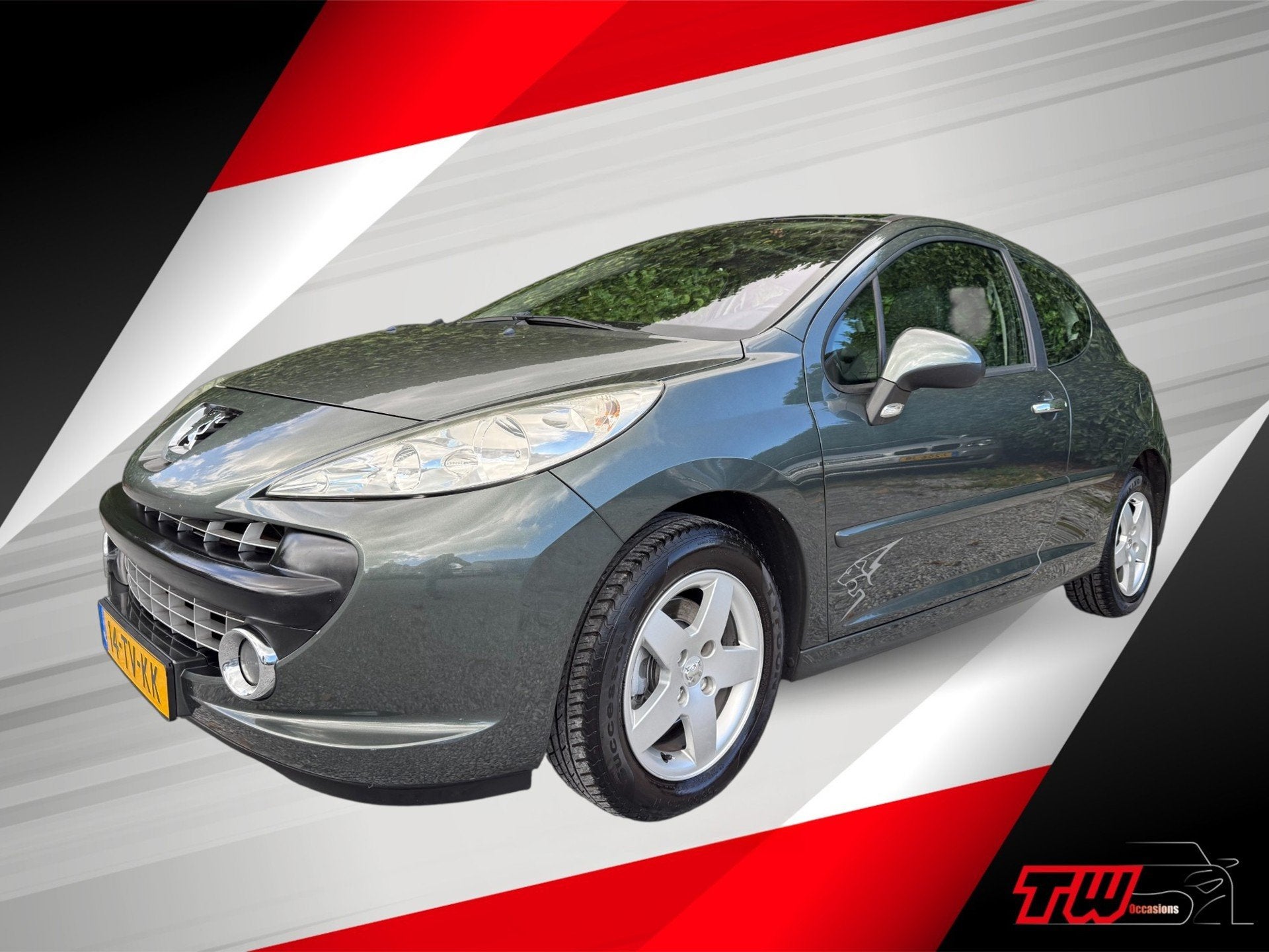 Peugeot 207 1.4 XS Pack |NWE APK|AIRCO|PANO|TREKHAAK|LEER, Auto's, Voorwielaandrijving, Zwart, 4 cilinders, 49 €/maand