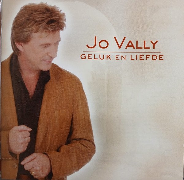 Jo Vally - Geluk en Liefde, Ophalen of Verzenden, Zo goed als nieuw, Levenslied of Smartlap
