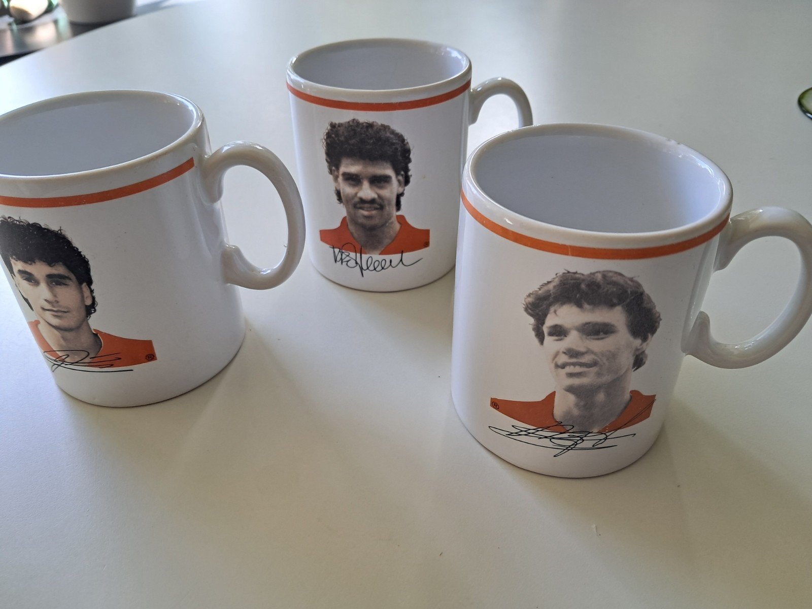 3 Nederlands elftal mokken, Verzamelen, Sportartikelen en Voetbal, Ophalen of Verzenden, Zo goed als nieuw, Overige binnenlandse clubs