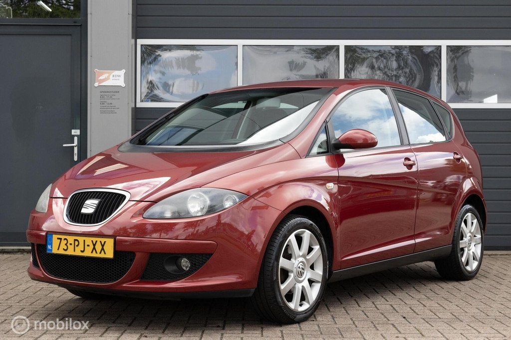 Seat Altea 1.6 Stylance CLIMA CRUISE NWE APK, 1295 kg, 4 cilinders, Multifunctioneel stuurwiel, Euro 4