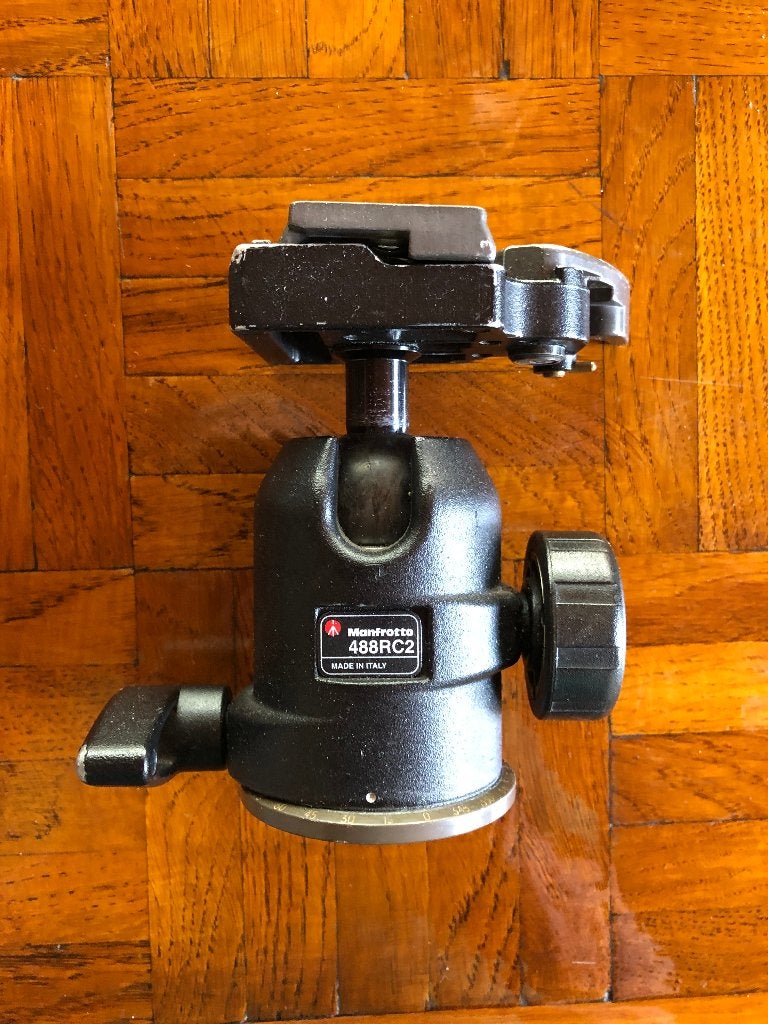 Verschillende statiefkoppen, Audio, Tv en Foto, Fotografie | Statieven en Balhoofden, 125 cm of minder, Balhoofd, Ophalen of Verzenden