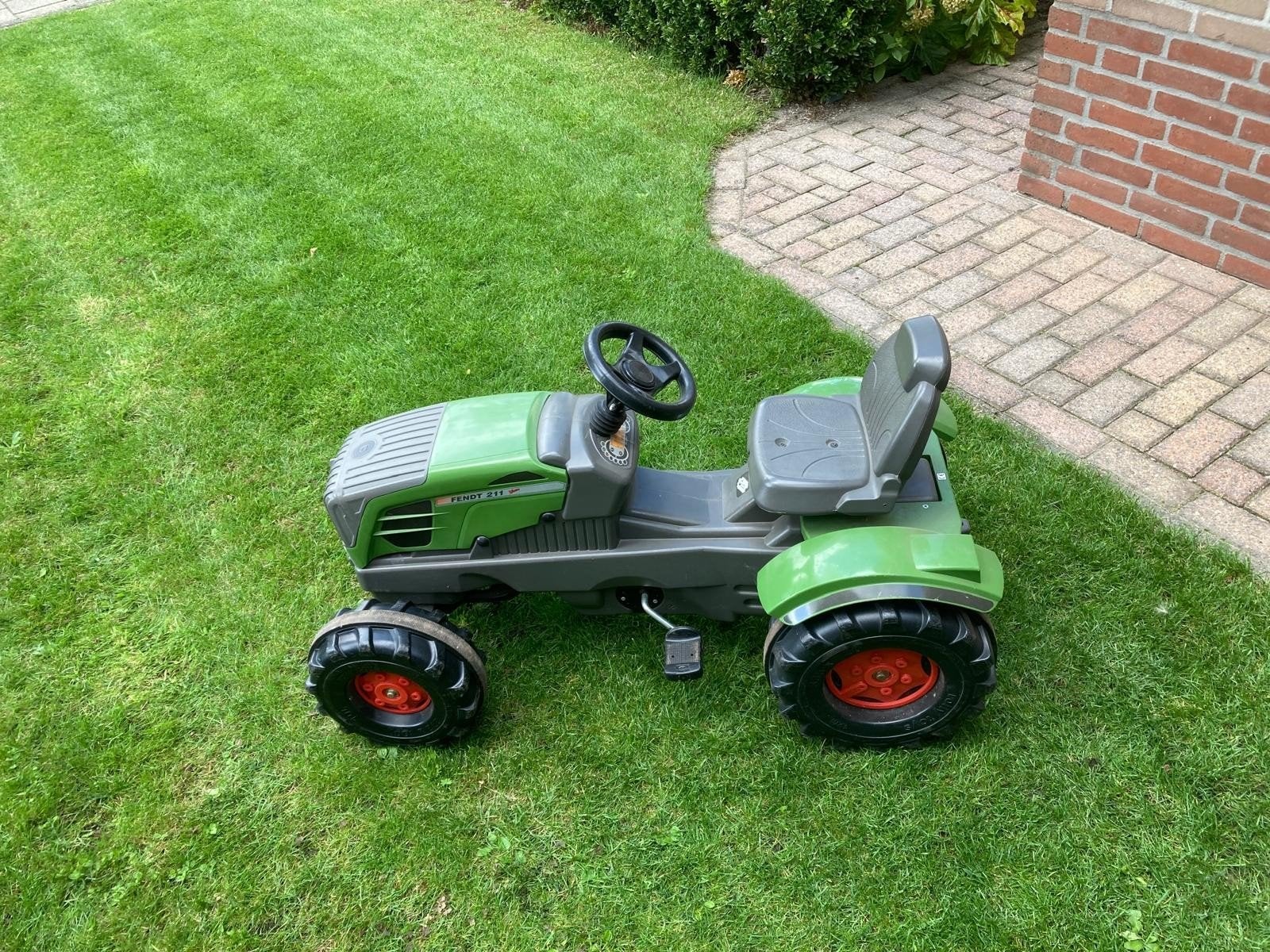 fendt traptractor
Rolly Toys rollyFarmtrac Fendt 211 Vario t, Ophalen, Zo goed als nieuw, Overige merken