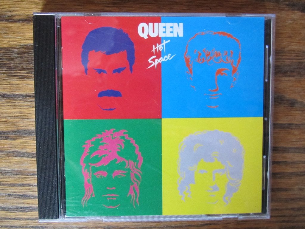 Hot Space [+ Under Pressure] – Queen, Cd's en Dvd's, Met bonustracks, Ophalen of Verzenden, Zo goed als nieuw, Classic Rock