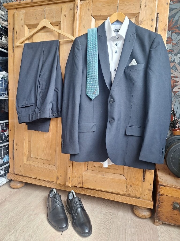 Kleding gastheer MBO horeca Mondriaan Den Haag maat 50, Ophalen of Verzenden, Zo goed als nieuw, Maat 48/50 (M), Blauw