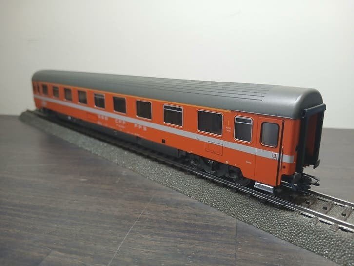 Marklin 43340 - Eurofima personenauto 1st class (SBB)., Wisselstroom, Ophalen of Verzenden, Märklin, Nieuw