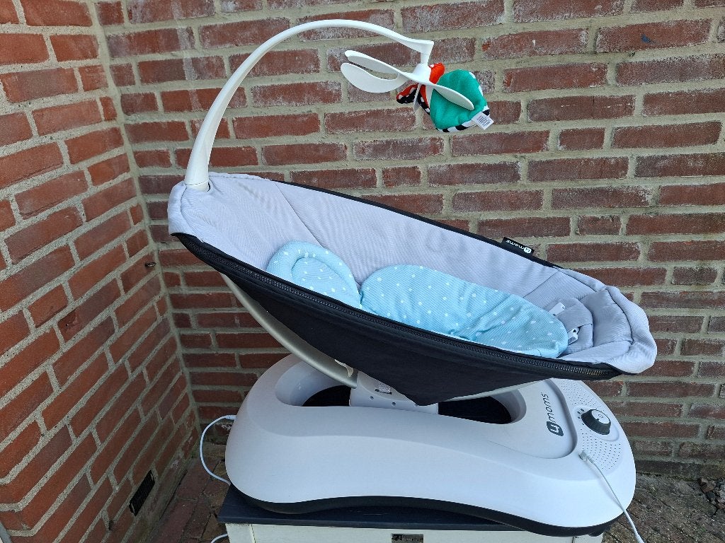 4Moms RockaRoo 2.0 schommelstoel inclusief newborn inzet, Overige merken, Schommelstoel, Verstelbaar, Ophalen of Verzenden