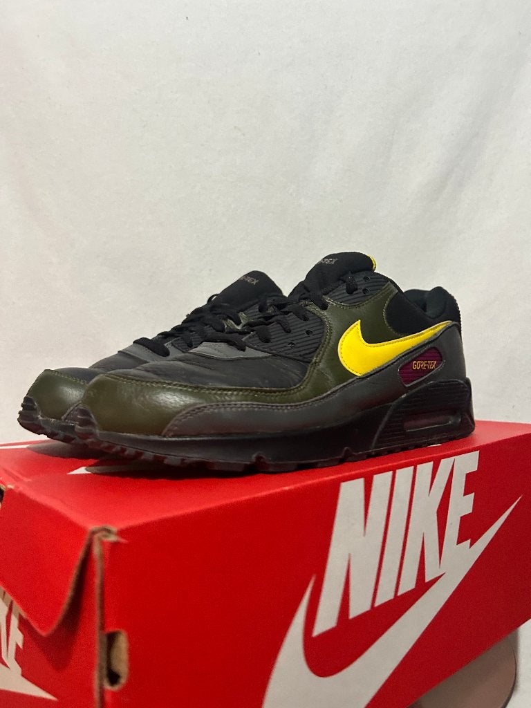 ALS NIEUW! Maat 44,5 - Nike Air Max 90 Gore-Tex Black Khaki, Verzenden, Zwart, Nike, Nike