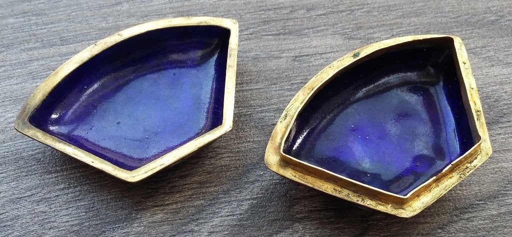 Om 1900 Klein Chinees Cloisonne Sieraden Juwelen Doos Doosje, Ophalen of Verzenden, China, Meerkleurig, Metaal