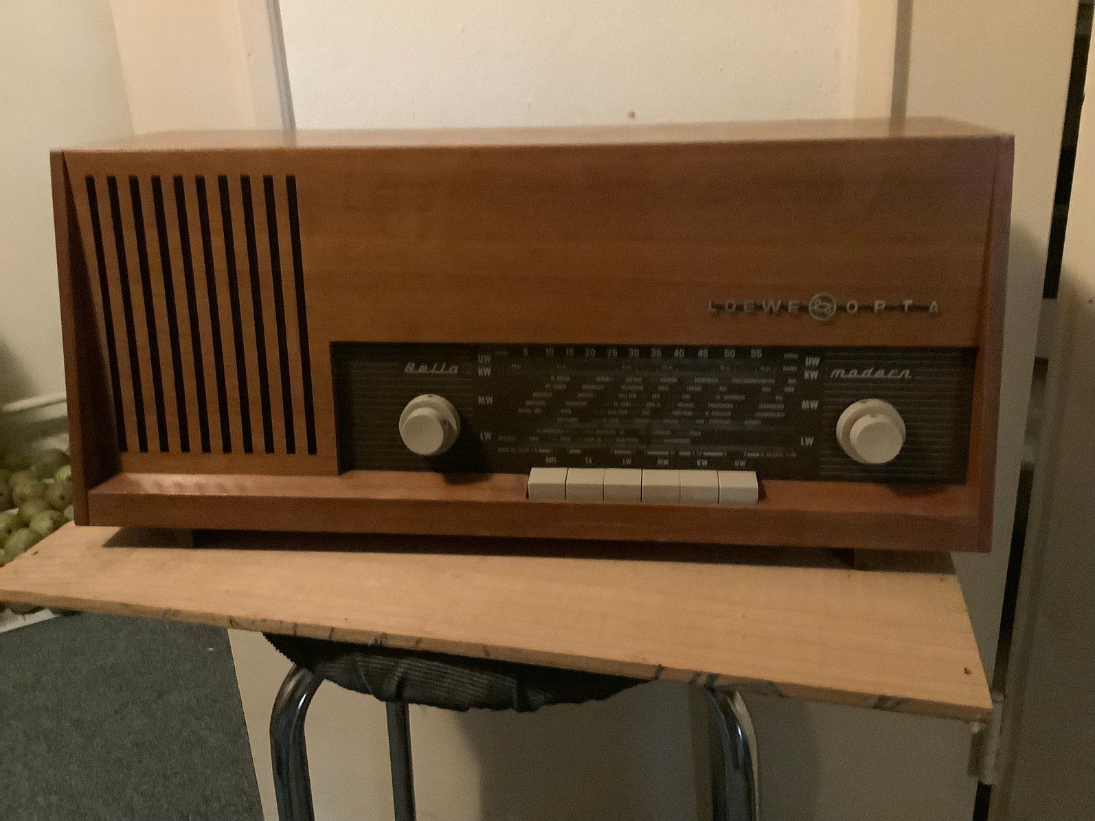 Radiotoestel Loewe Opta, Antiek en Kunst, Ophalen