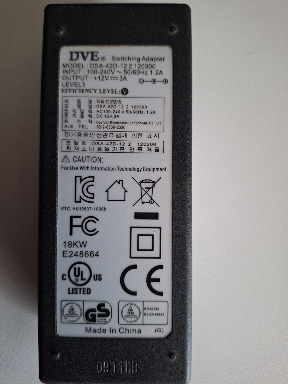 DVE Switching Adapter DSA-42D-12 2 120300 - 12V 3A, Ophalen of Verzenden